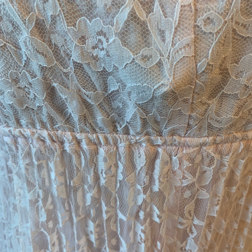 Vintage 70's Beautiful Pale Pink Pleated Lace Dress Ribbon Straps Cottage Core - Picture 6 of 10